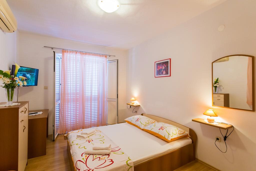 Apartments Slavica Pomena Ngoại thất bức ảnh