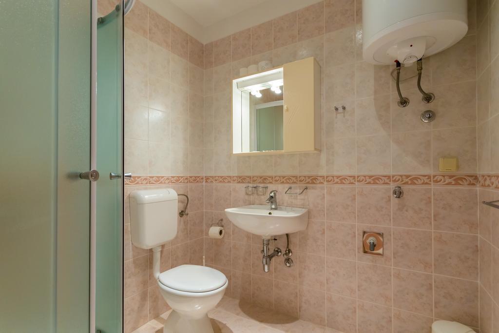 Apartments Slavica Pomena Ngoại thất bức ảnh